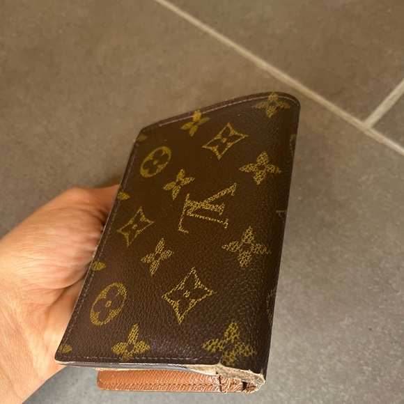 Louis Vuitton Monogram French Pocketbook Wallet - Picture 4 of 10